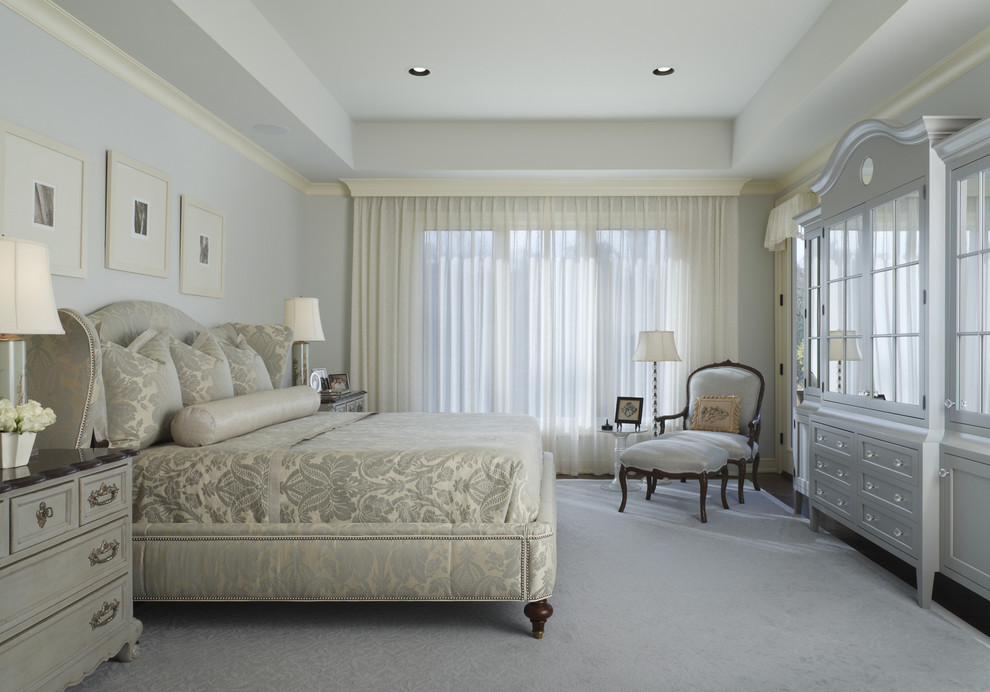 Design ideas for a classic bedroom in Detroit.