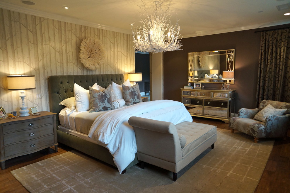 Inspiration for a timeless bedroom remodel in Los Angeles