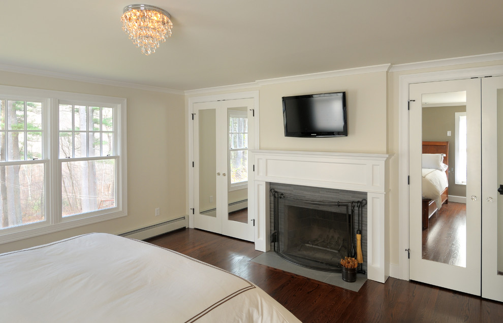Elegant bedroom photo in Bridgeport