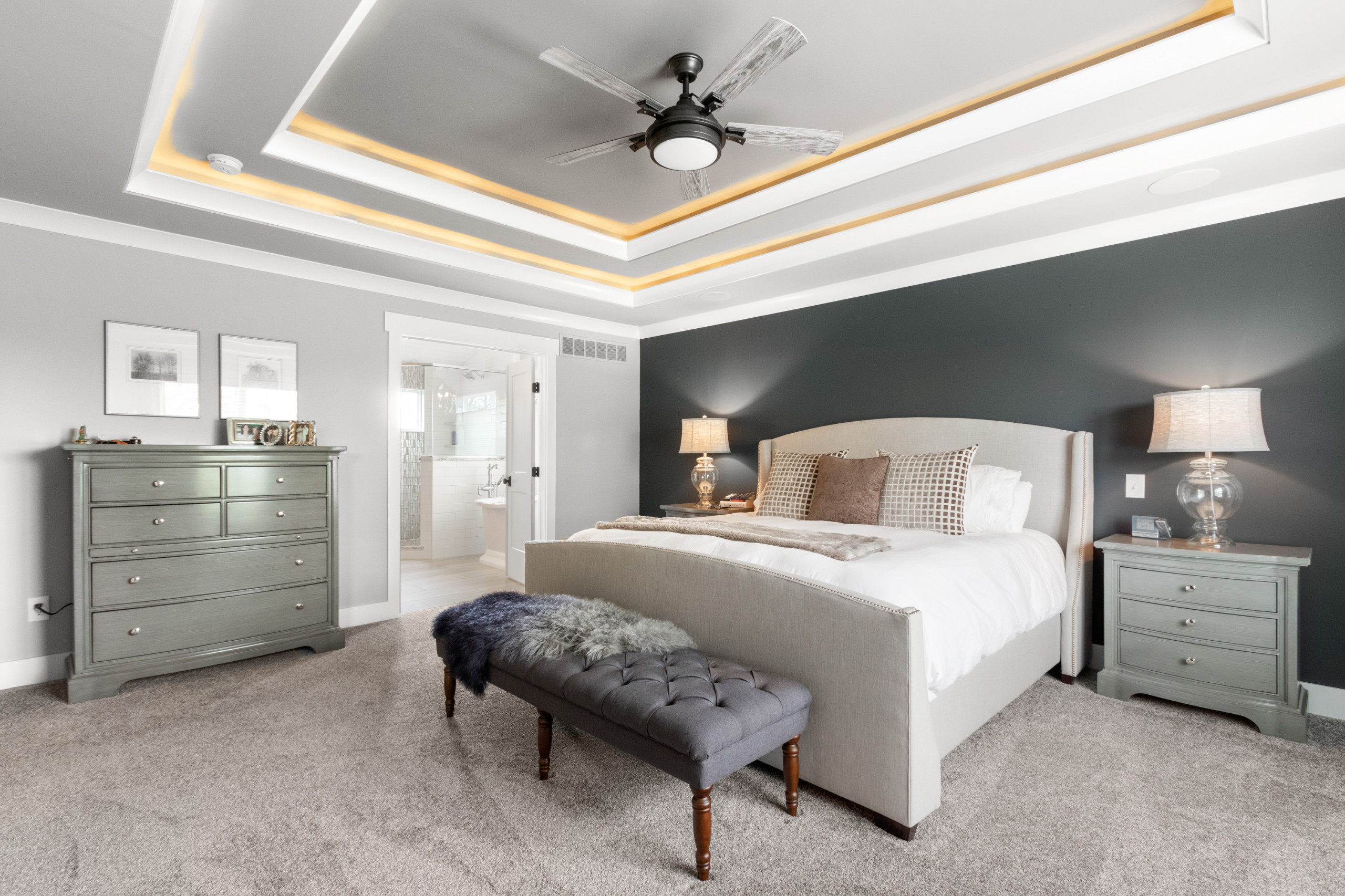 Camera da letto american style di medie dimensioni - Foto, Idee,  Arredamento - Ottobre 2022 | Houzz IT