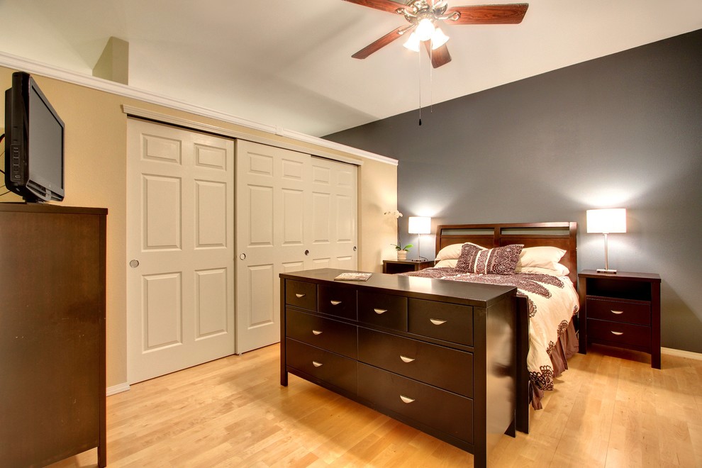 Updated Condo In The Historical Pioneer Square Neighborhood