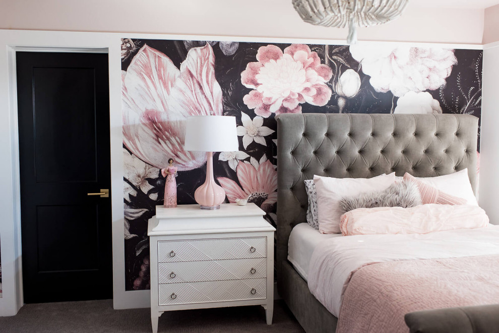 Diseño de habitación de invitados minimalista de tamaño medio sin chimenea con paredes beige y moqueta