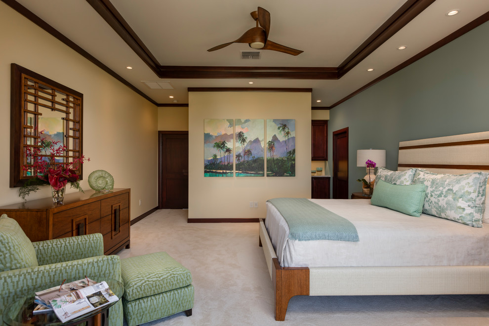 Bedroom - large tropical master carpeted and beige floor bedroom idea in Hawaii with gray walls and no fireplace