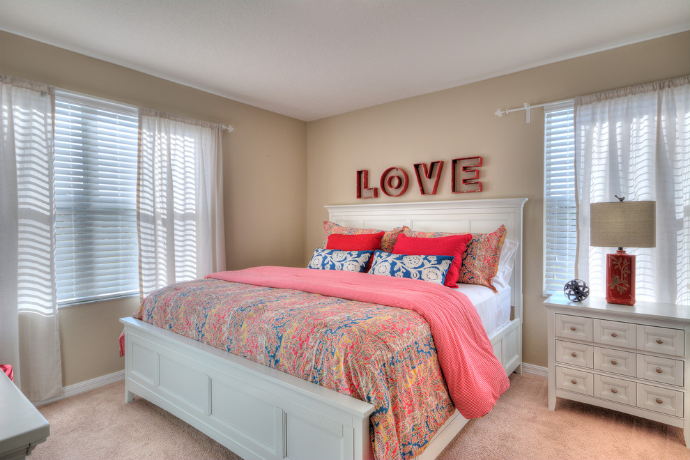 Example of a trendy bedroom design in Orlando