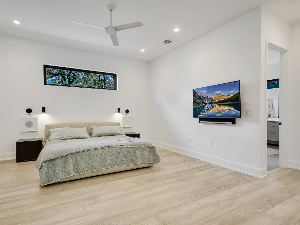 Venado Residence Modern Bedroom Austin by Mosier Luxury Homes