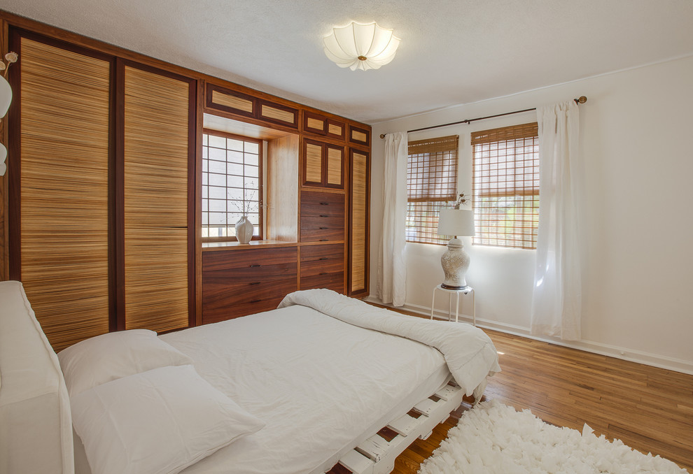 Пример оригинального дизайна: спальня в морском стиле