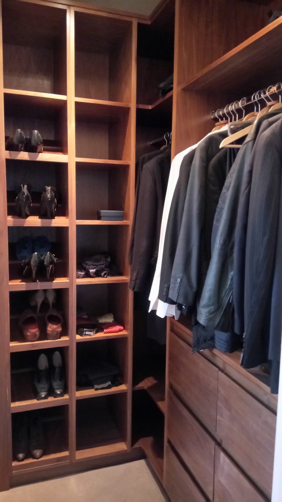 This is an example of a small modern wardrobe in London.