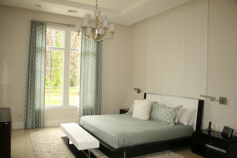 Design ideas for a contemporary bedroom in Orlando.