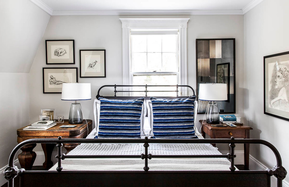 This is an example of a classic bedroom in Boston.