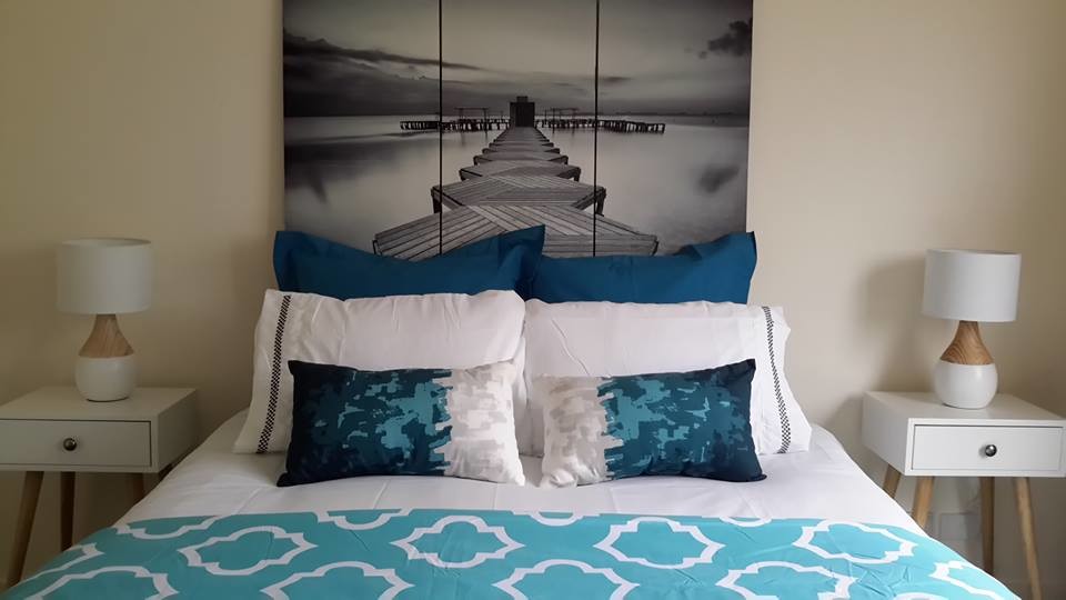 Modernes Schlafzimmer in Auckland