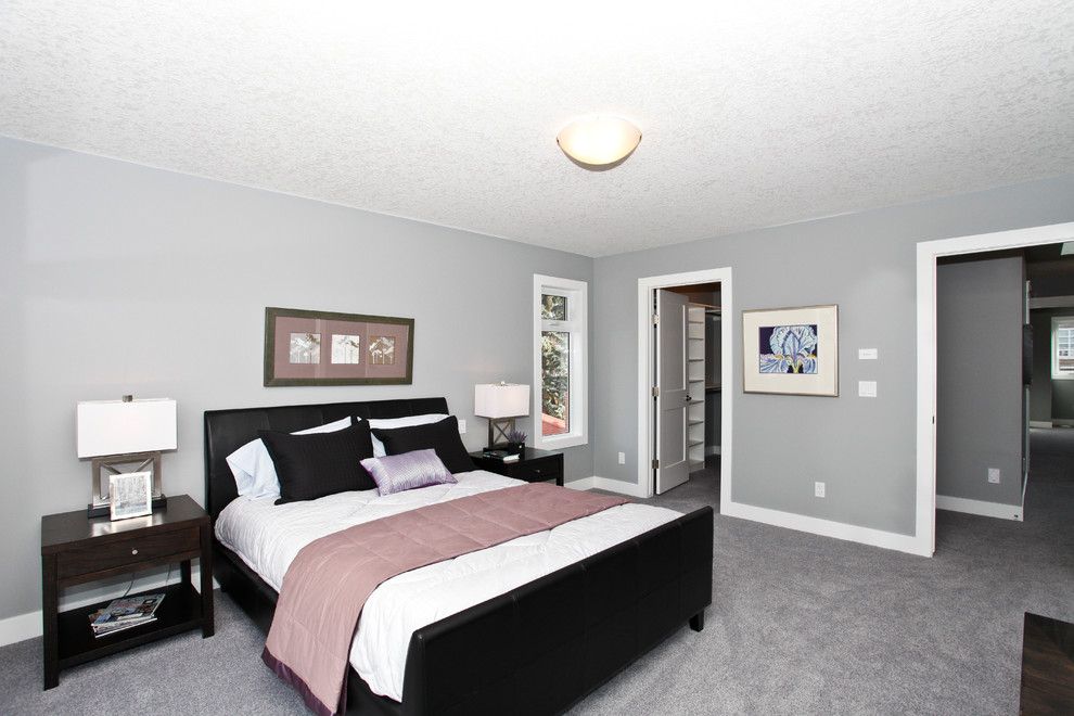 Свежая идея для дизайна: гостевая спальня среднего размера, (комната для гостей) в стиле неоклассика (современная классика) с серыми стенами и ковровым покрытием без камина - отличное фото интерьера