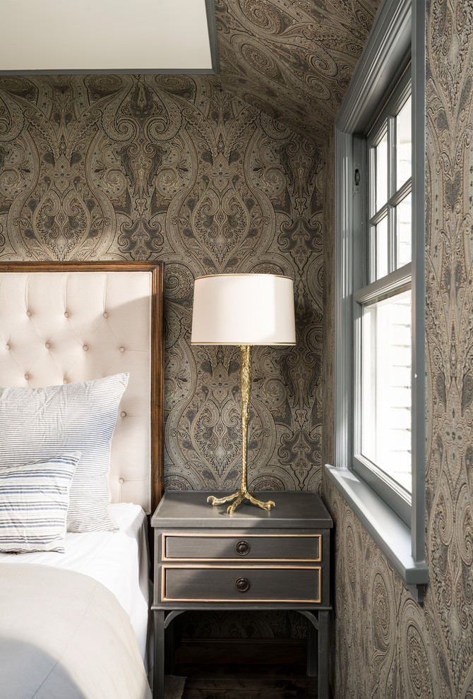 Inspiration for a classic bedroom in Salt Lake City.