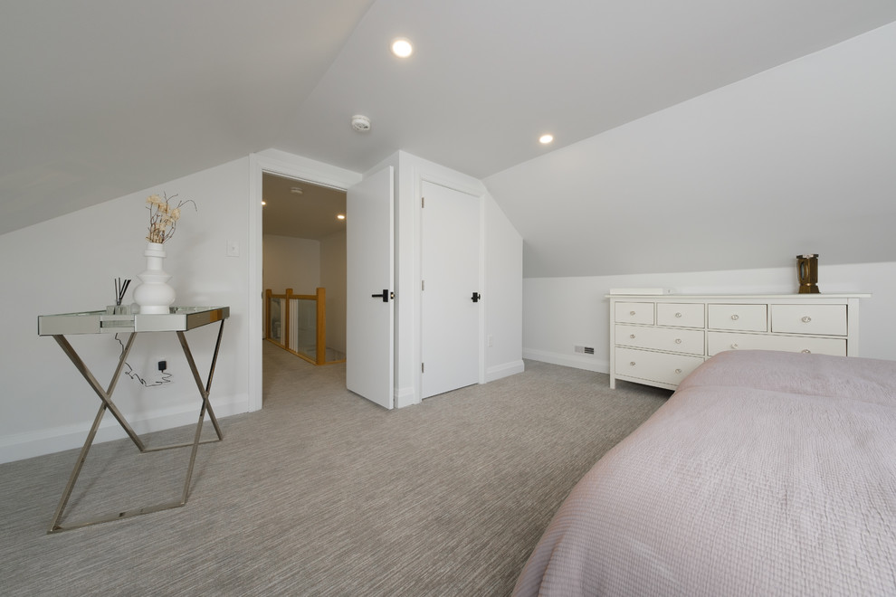 Inspiration för mellanstora moderna gästrum, med heltäckningsmatta, grått golv och vita väggar