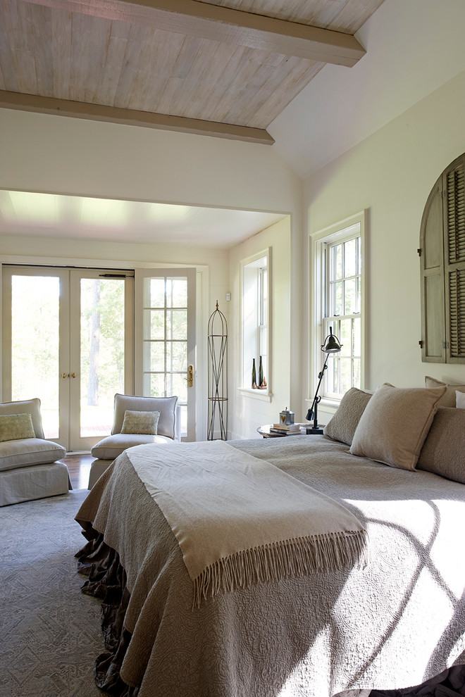Idéer för att renovera ett vintage sovrum, med beige väggar