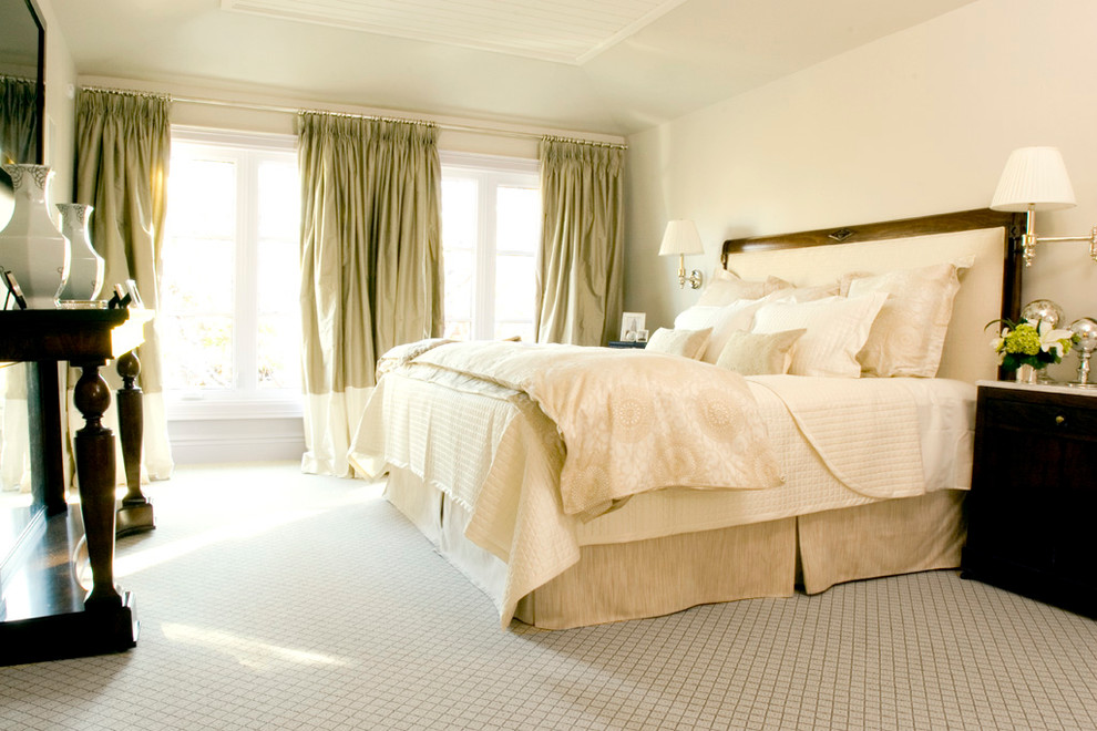 Wilton wall to wall designed by Tara Fingold Interiors Classique Chic