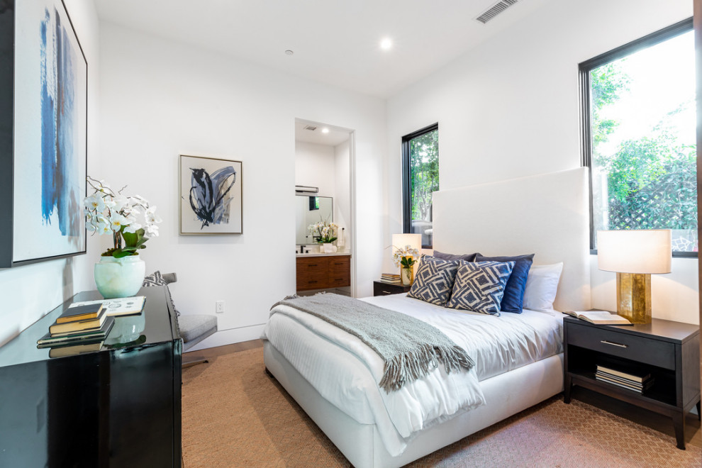 woodley ave Contemporary Bedroom Los Angeles by US Home