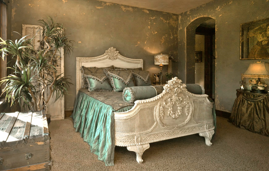 Large ornate master carpeted bedroom photo in Salt Lake City