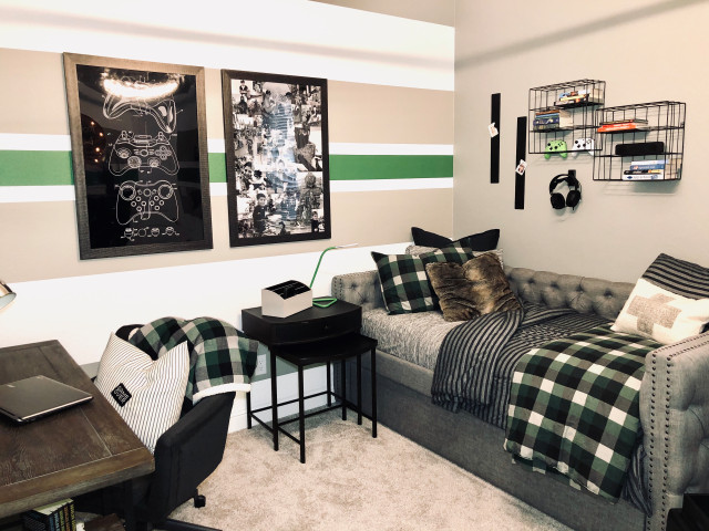 XBox Teen Room - Industrial - Bedroom - Dallas - by Pillow Queen Designs by  Maggie Tummarello | Houzz IE