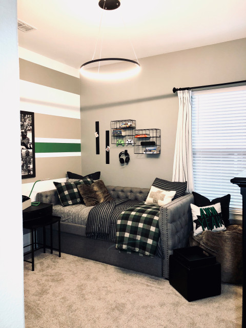 XBox Teen Room - Industrial - Bedroom - Dallas - by Pillow Queen Designs by  Maggie Tummarello | Houzz UK