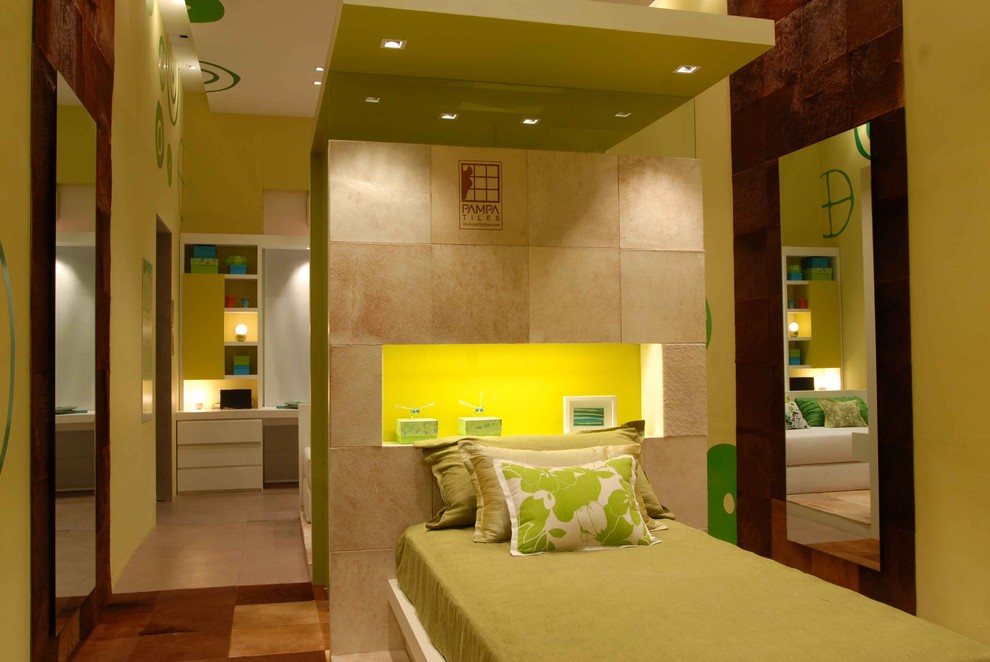 Design ideas for a modern bedroom in Dallas.