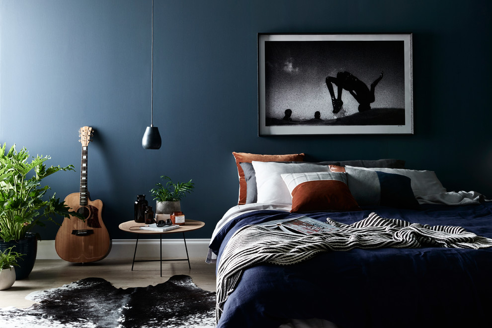 Inspiration for a contemporary bedroom remodel in Melbourne
