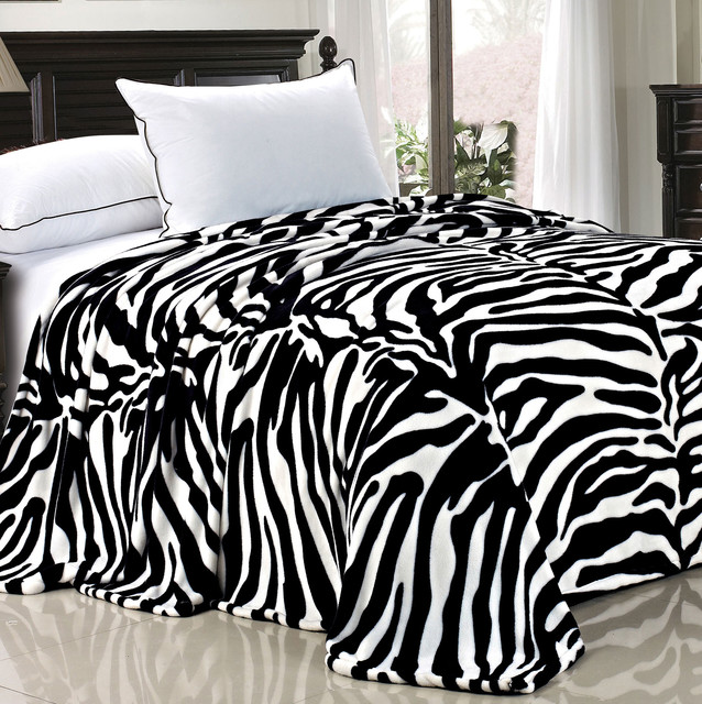Zebra Print Safari Flannel Fleece Blankets (Twin & Queen Sizes