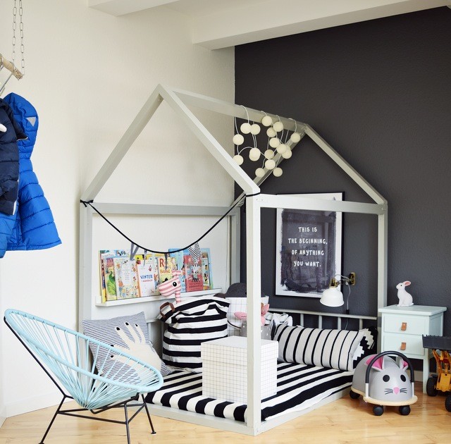 Photo of a modern kids' bedroom in Aarhus.