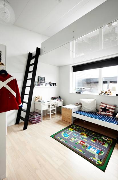 Modern kids' bedroom in Aarhus.