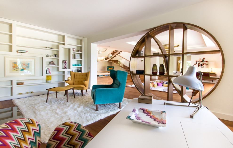 Inspiration for a 1960s home office remodel in Nice