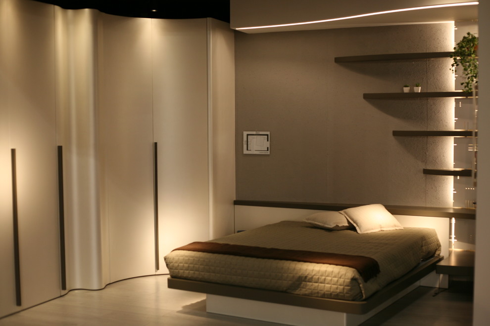 Inspiration for a modern bedroom remodel in Milan
