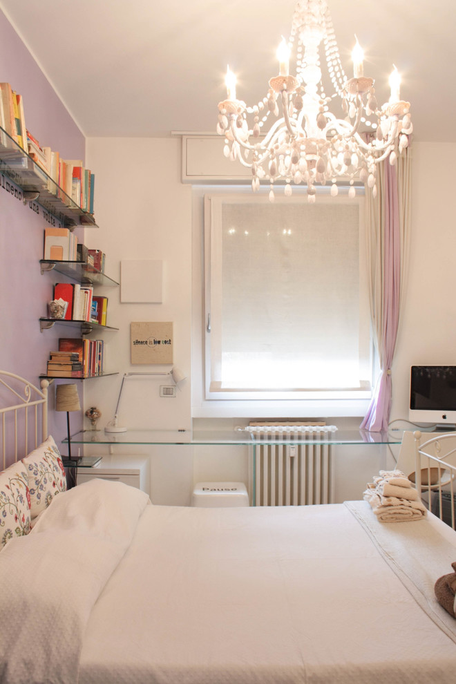 Inspiration for a romantic bedroom in Milan.