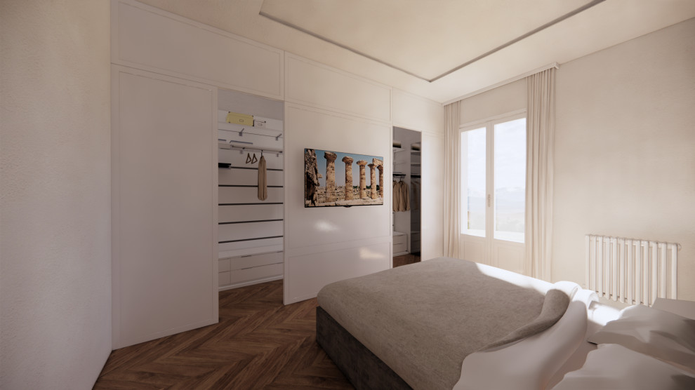 Großes Klassisches Hauptschlafzimmer mit beiger Wandfarbe, braunem Holzboden, gelbem Boden, eingelassener Decke und Tapetenwänden in Mailand