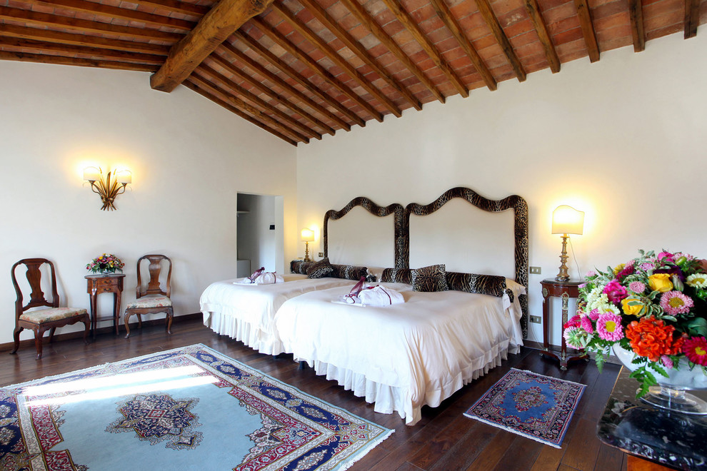 Design ideas for a bohemian bedroom in Florence.