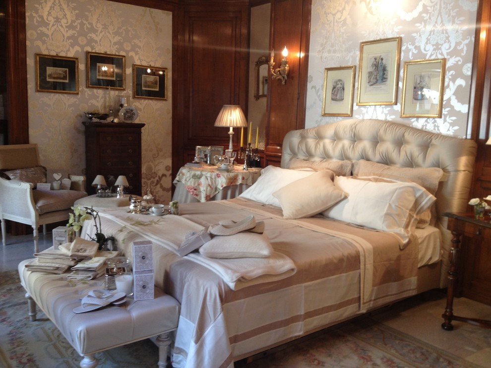 Photo of a traditional bedroom in Turin.