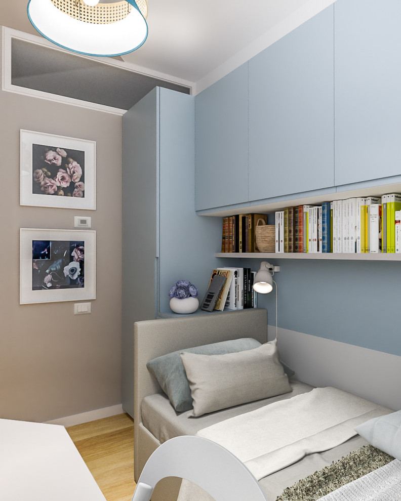ミラノにある小さな北欧スタイルのおしゃれな客用寝室 (マルチカラーの壁、淡色無垢フローリング) のレイアウト