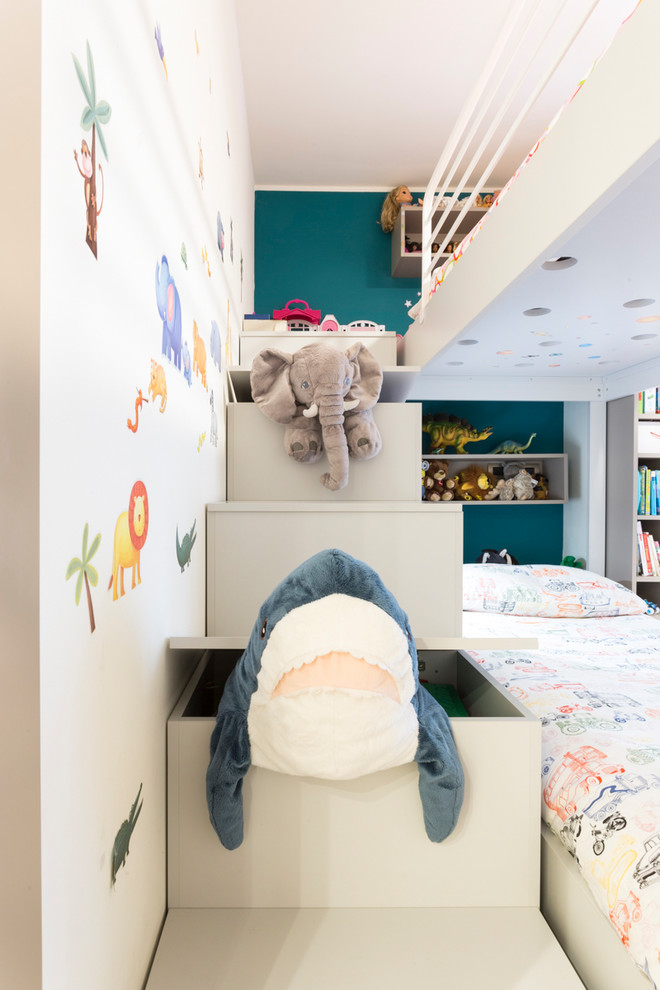 Photo of a contemporary kids' bedroom in Milan.