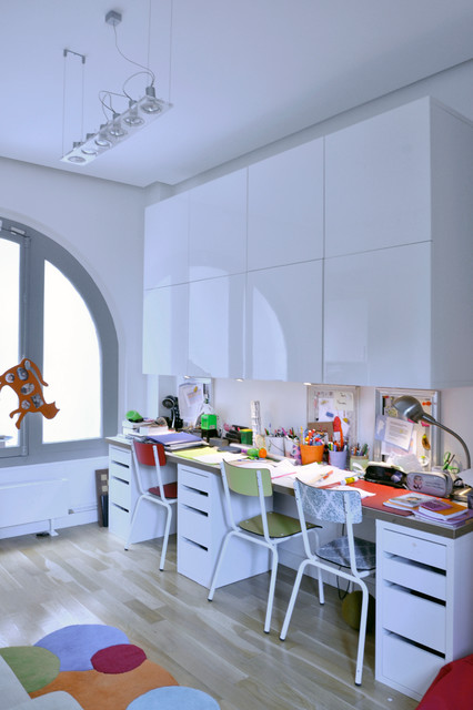 F16 Amenagement D Un Bureau Commun Pour Enfant Dans Ancienne Cuisine Relocalis Eclectic Kids Paris By Officine Tnt Architecture Houzz