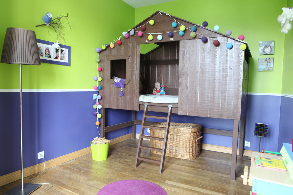 Idée de décoration pour une chambre d'enfant tradition.