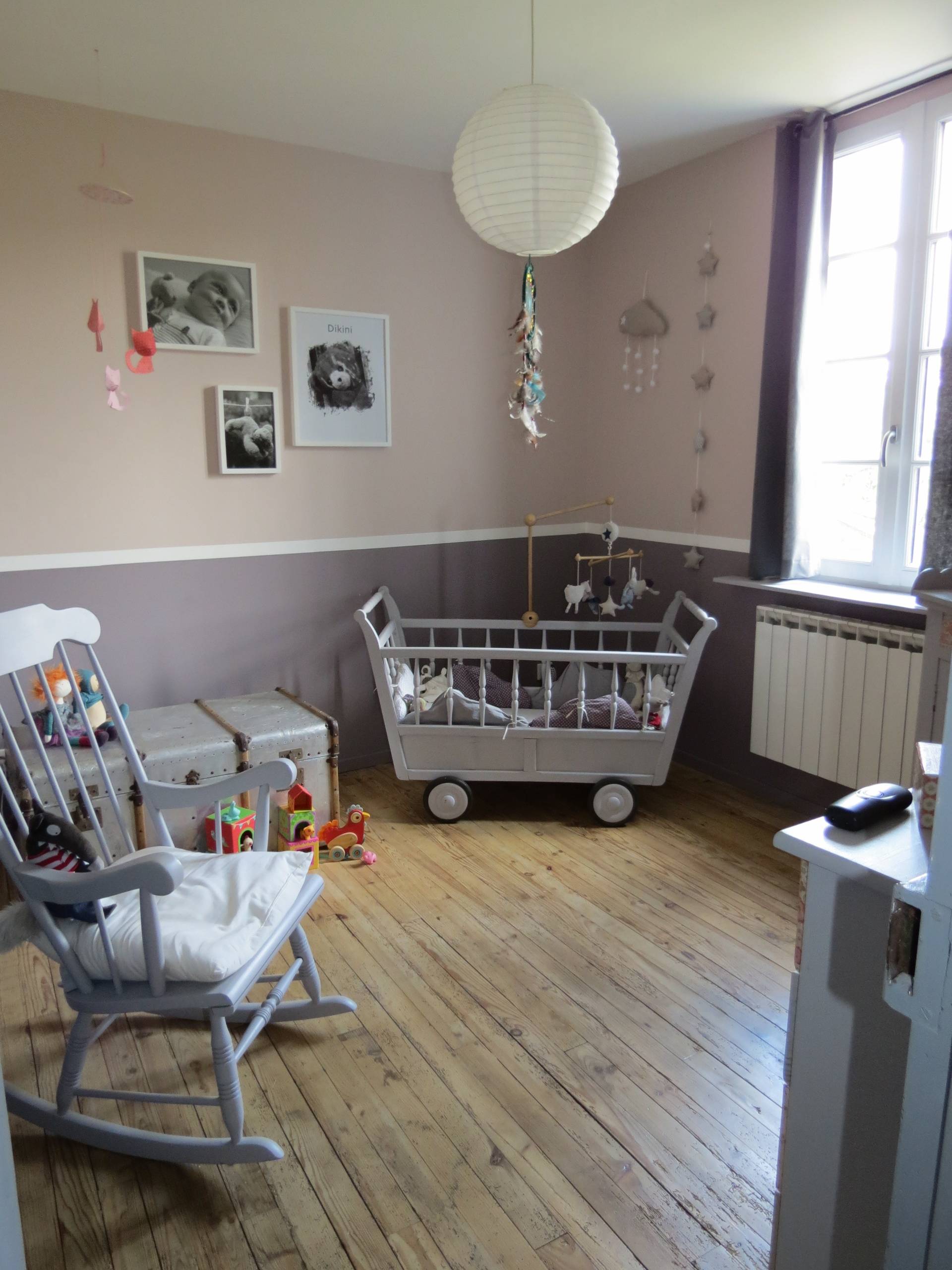 75 Beautiful Nursery Pictures Ideas Style Mid Century Modern Color Brown July 21 Houzz