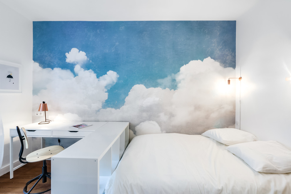 Diseño de dormitorio escandinavo con con escritorio