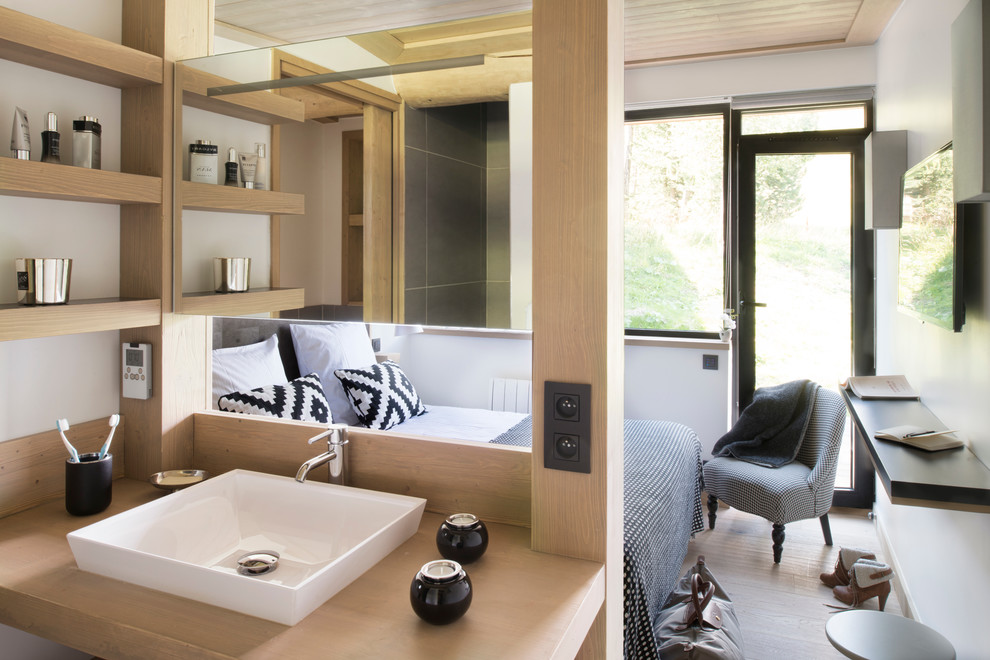 Modernes Schlafzimmer in Grenoble