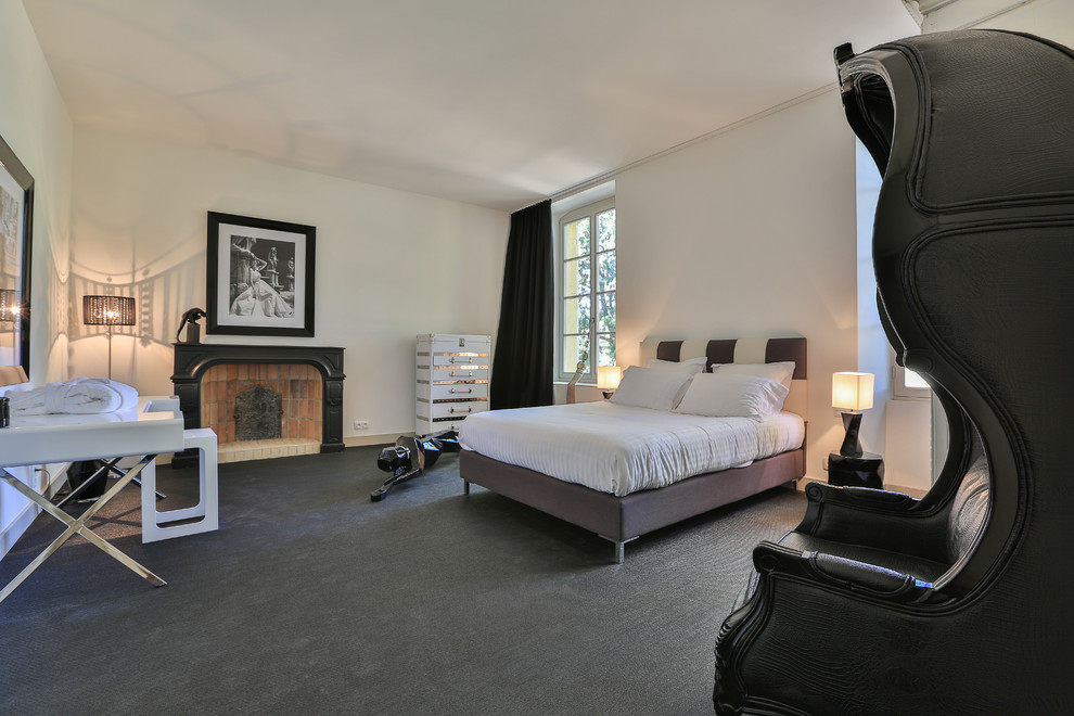 ストラスブールにあるコンテンポラリースタイルのおしゃれな寝室