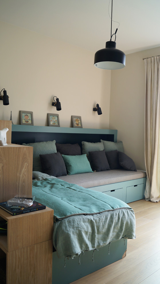 Inspiration pour une chambre d'amis design de taille moyenne.