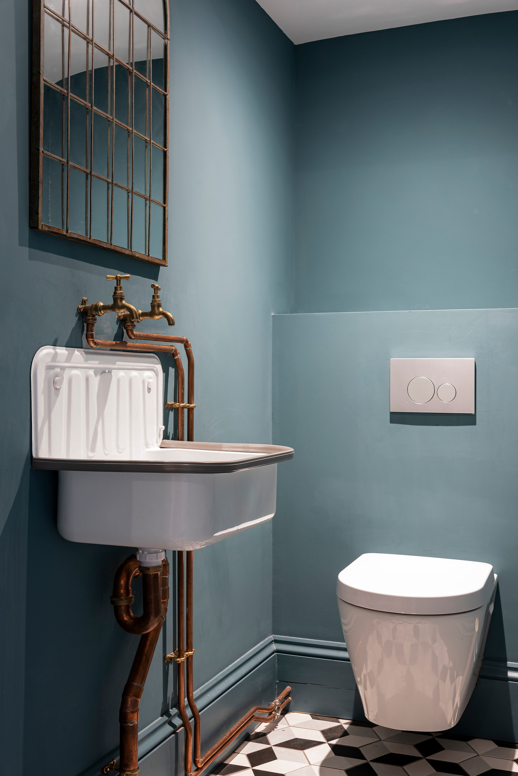 75 Most Popular 75 Beautiful Cloakroom Ideas and Designs Design Ideas for  June 2022 | Houzz IE