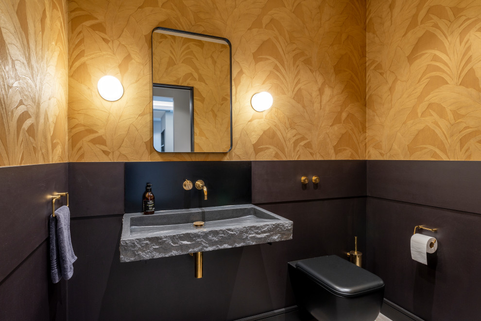 Idées déco pour un WC suspendu contemporain avec un lavabo suspendu et du papier peint.
