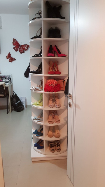 ארון נעליים מסתובב 9 קומות מקורי - Moderno - Armadio - Tel Aviv - di פיזה - ארונות  נעליים מסתובבים | Houzz