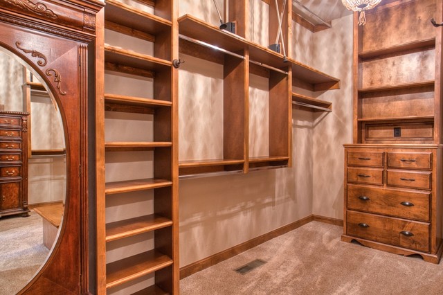 Macarthur built 2024 in wardrobes