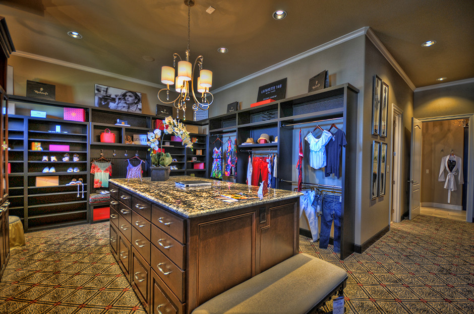 2016 Lubbock Parade House Traditional Closet by HIFIDELITY Houzz