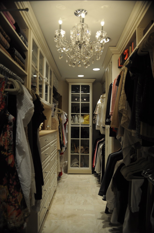 Antique color walk in closet Traditional Closet Philadelphia by Bella Systems Philly