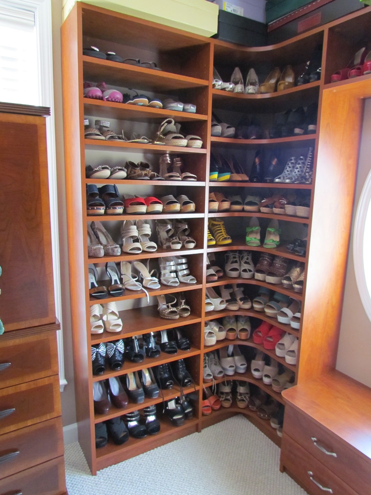 Atlanta Closet Corner Shoe Shelves 03 - Traditional - Closet - Atlanta - by  Atlanta Closet & Storage Solutions | Houzz